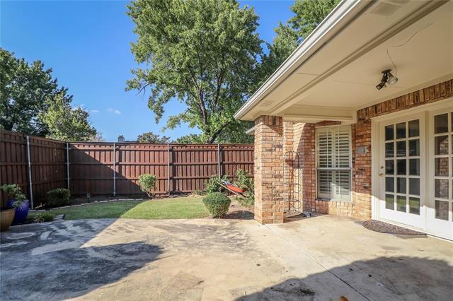 Building Photo - 800 Sundance Cir