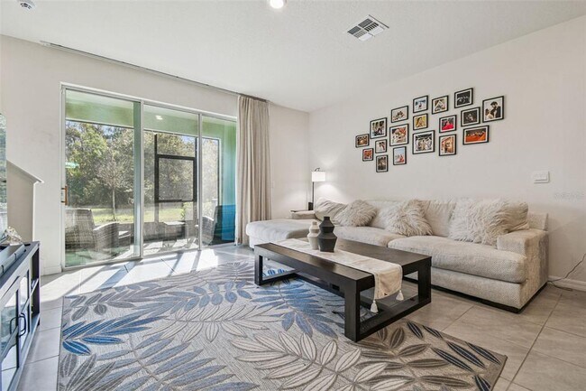 Building Photo - 11070 Crescent Deer Dr