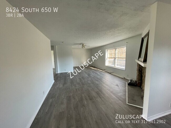 Building Photo - Half Off First Month Rent! 8424 s. 650W / ...
