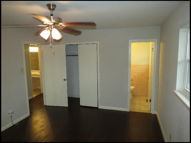 Building Photo - 6500 Marguerite Ln