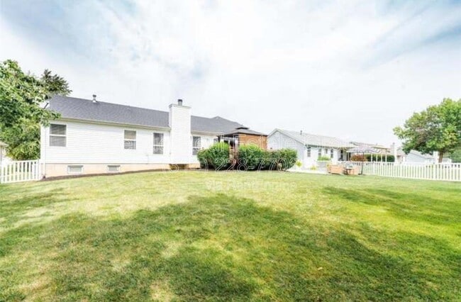 Building Photo - 3119 Post Run Dr