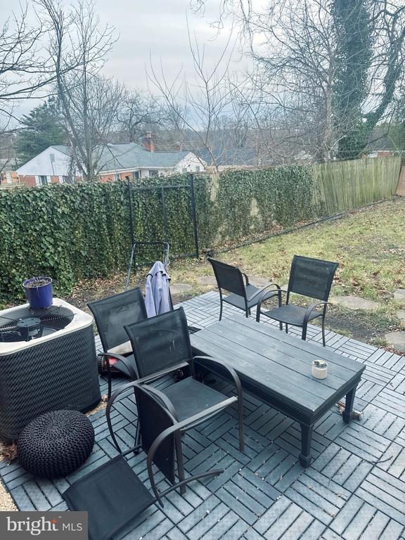 Building Photo - 4402 Ives St