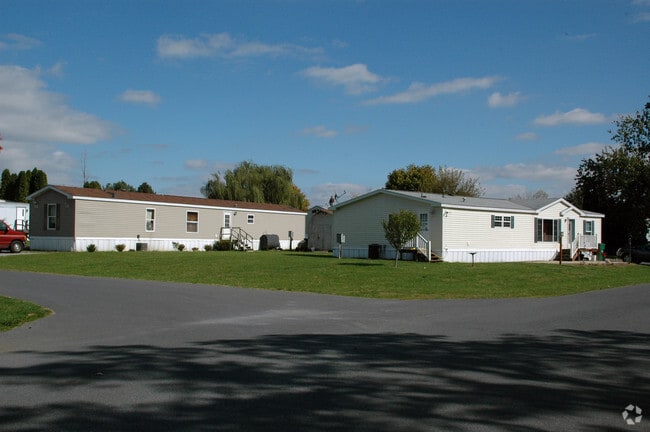 Building Photo - Mt. Rock MHP