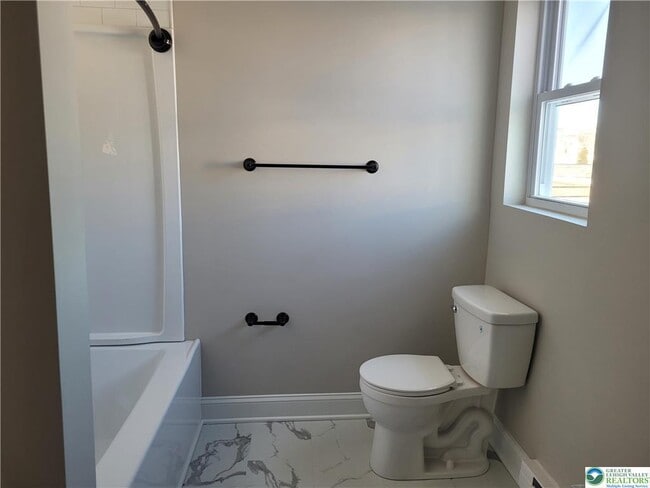 Building Photo - 2006 Washington Ave