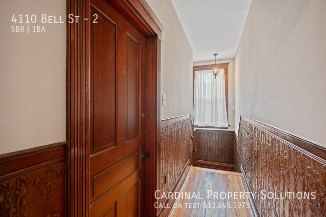 Building Photo - Spacious 4 to 5 Bedroom Apartment with LOF...