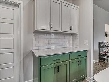 Building Photo - 18605 Cantar Dr