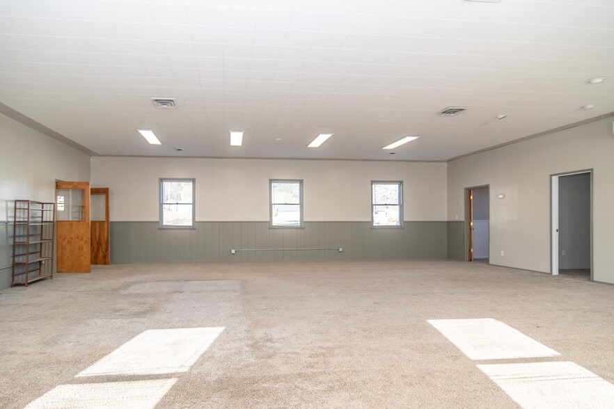 Building Photo - 500 Geary Dr