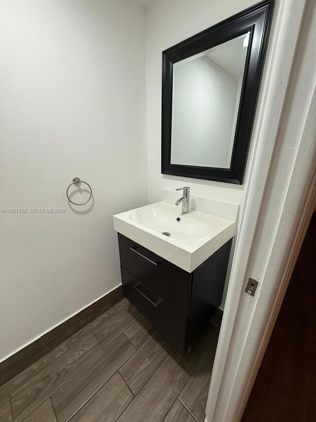 Building Photo - 14111 SW 121st Pl