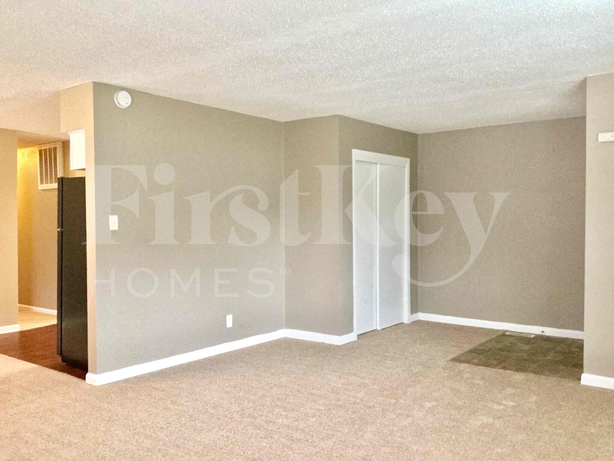 Building Photo - 4712 Payton Ave