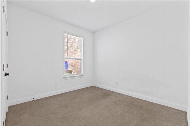 Building Photo - 11905 Paseo de los Lagos Ln