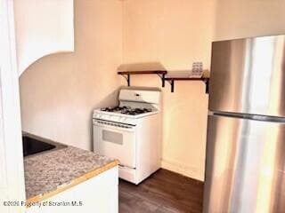 Building Photo - 1105 Green Ridge St