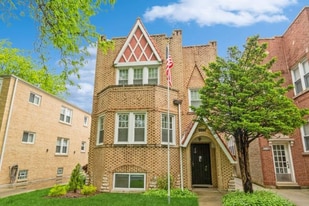 Building Photo - 6123 N Moody Ave