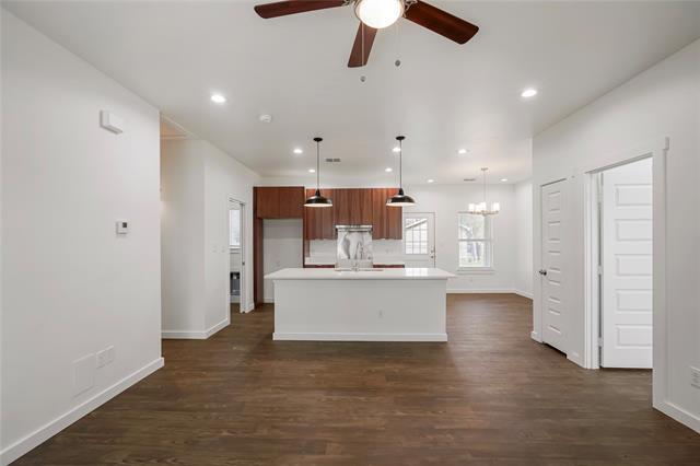 Building Photo - 10117 Royce Dr