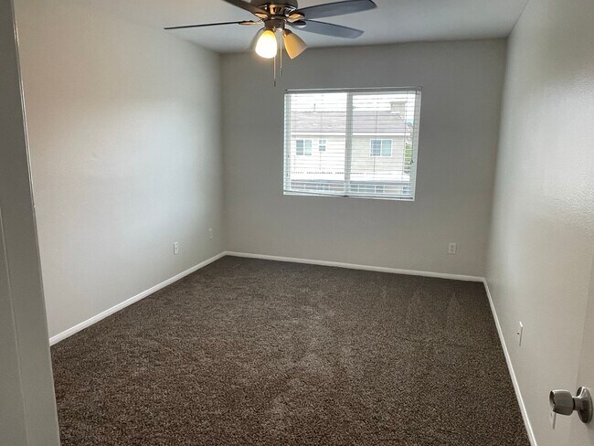 Building Photo - 1974 Arroyo Viejo Dr