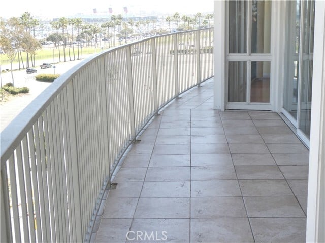 Building Photo - 700 E Ocean Blvd