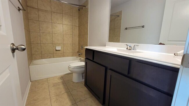 Building Photo - 404 Ferrule Dr