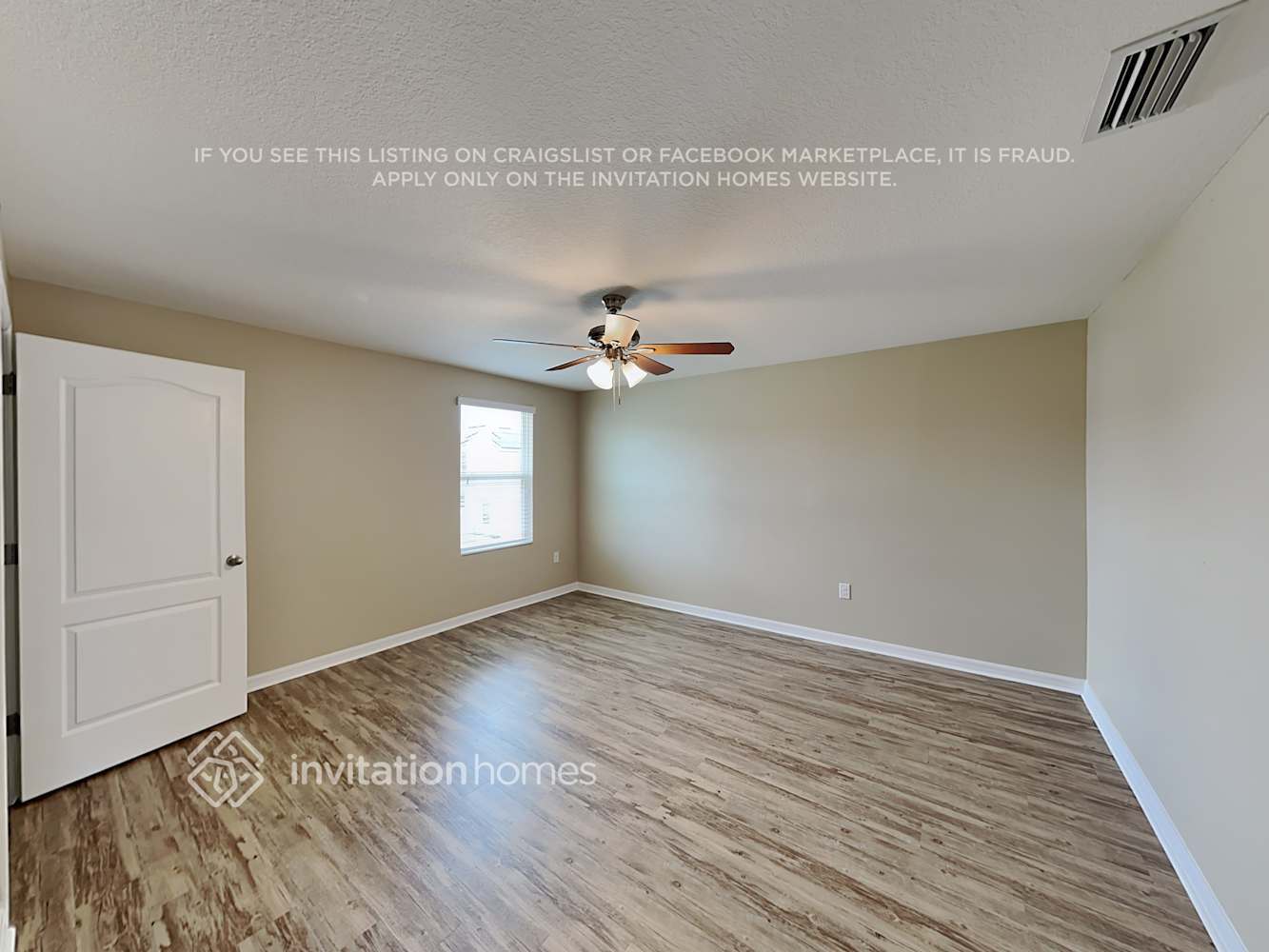 Building Photo - 5261 11th St E