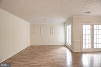 Building Photo - 2145 Wainwright Ct