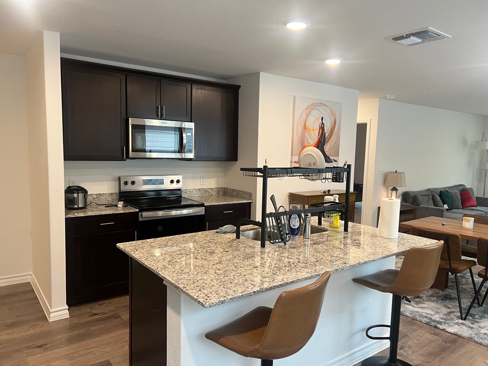 Building Photo - 8123 Hamrick Cir