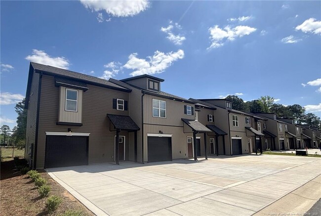 Building Photo - 1125 Elk Knob Trl