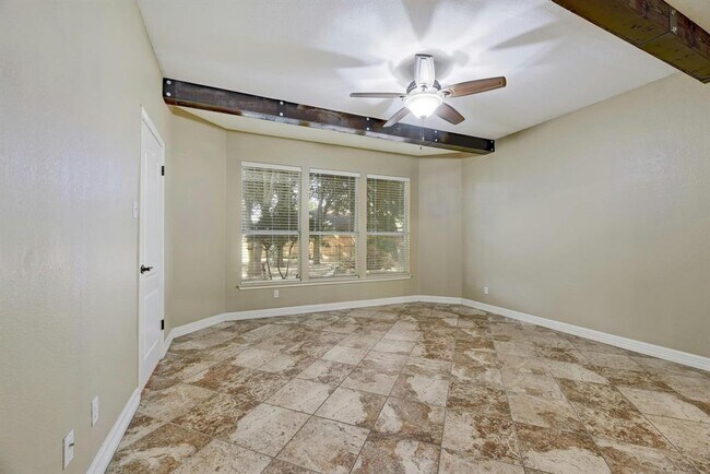 Building Photo - 114 Highalea Ct