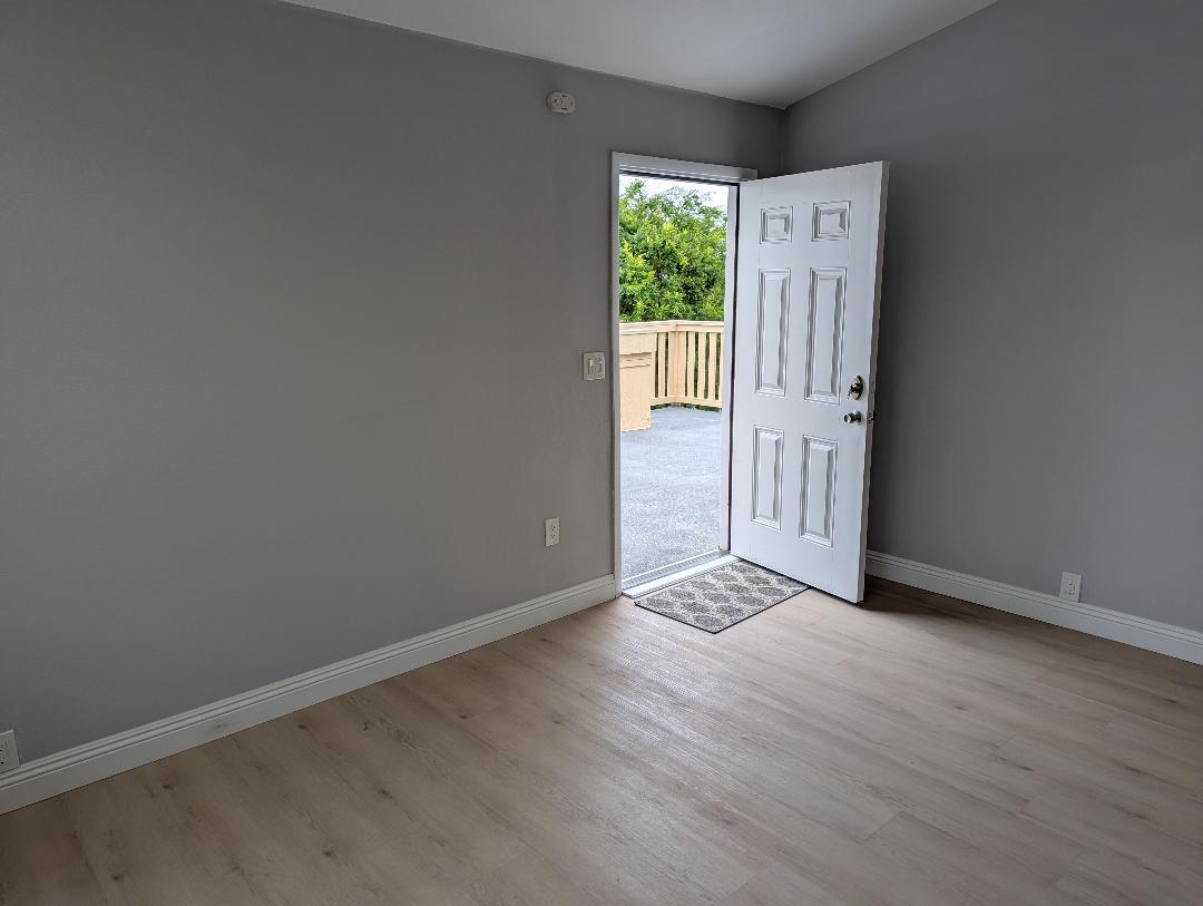 Entance to living room/kitchen combo - 327 E Palomar St