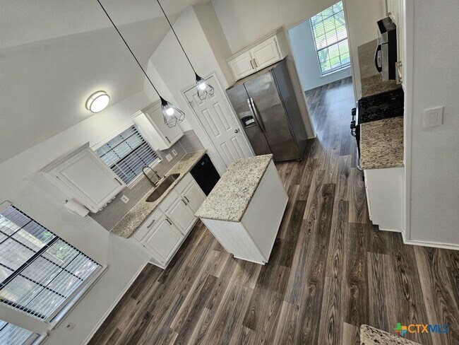 Building Photo - 603 Totem Trail
