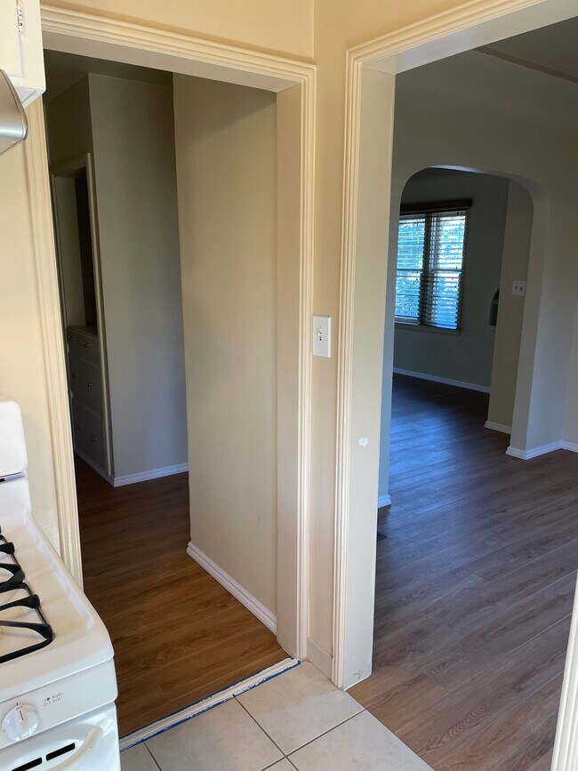 Building Photo - 9064 Mission Dr