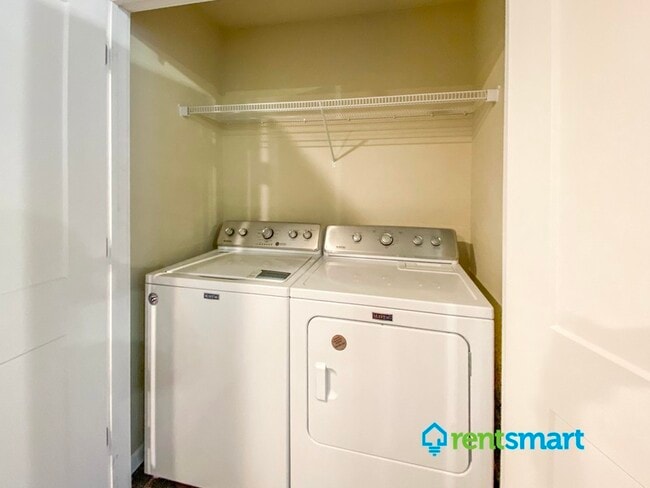 Building Photo - 3484 MT-200