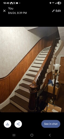 Shared entry - 1415 Buffalo St