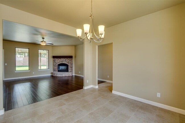 Building Photo - 2701 Hermoso Cir