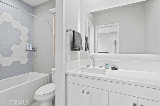 Building Photo - 109 Soaring Eagle