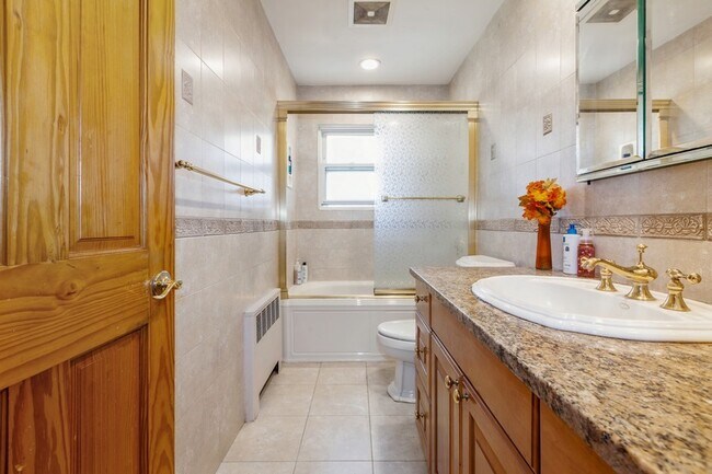 Building Photo - 50 Edgewood Dr