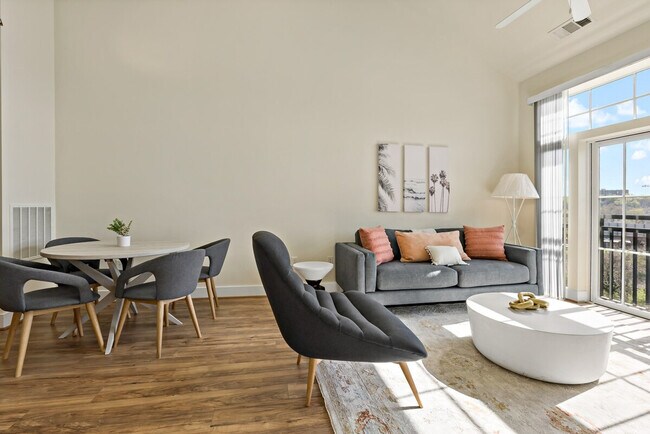 Building Photo - 2321 Mill Rd