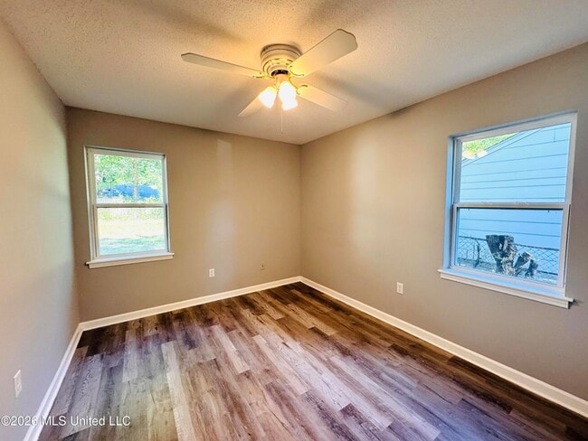 Building Photo - 8082 Whitebrook Dr