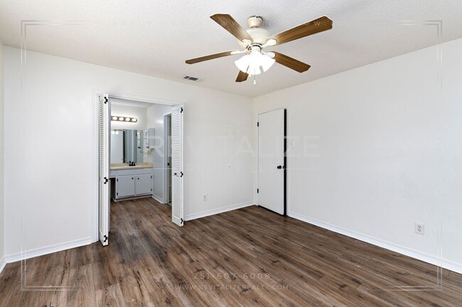 Building Photo - Beautifully Renovated 3 Bed 2 Bath Home in Theodore