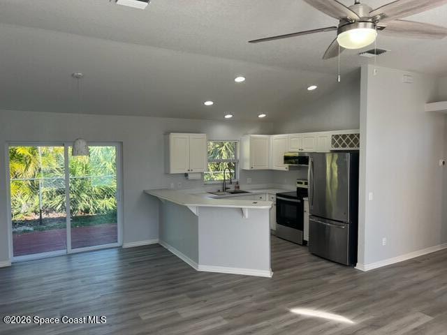 Building Photo - 160 Sandy Shoes Dr