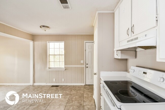 Building Photo - 1032 Sandy Brook Cir