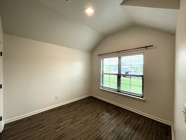 Building Photo - Contemporary Charm: Exceptional Home with ...