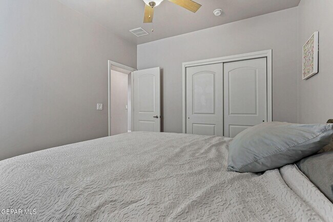 Building Photo - 7425 Autumn Sage Dr