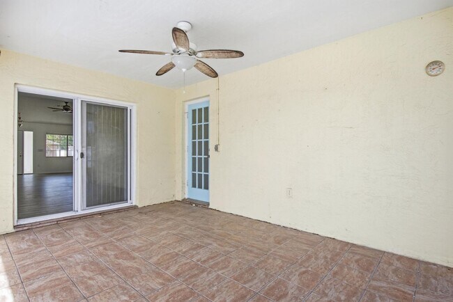 Building Photo - Amazing Pool Home!