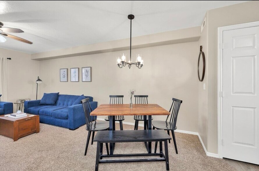 Building Photo - 1045 N 1725 W