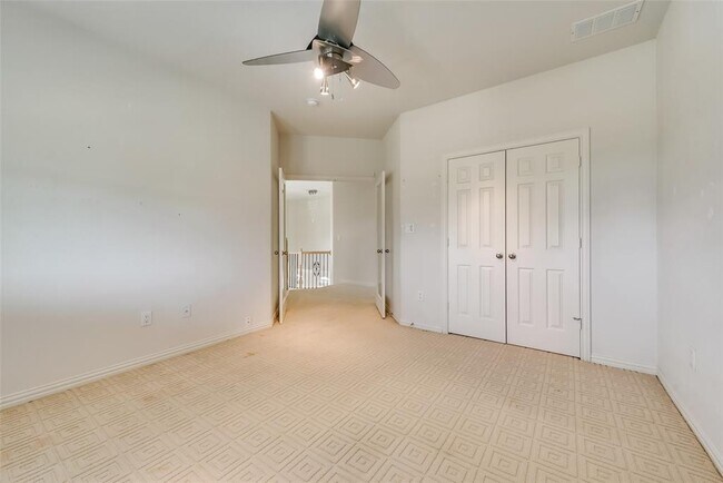 Building Photo - 1271 Carl Dr
