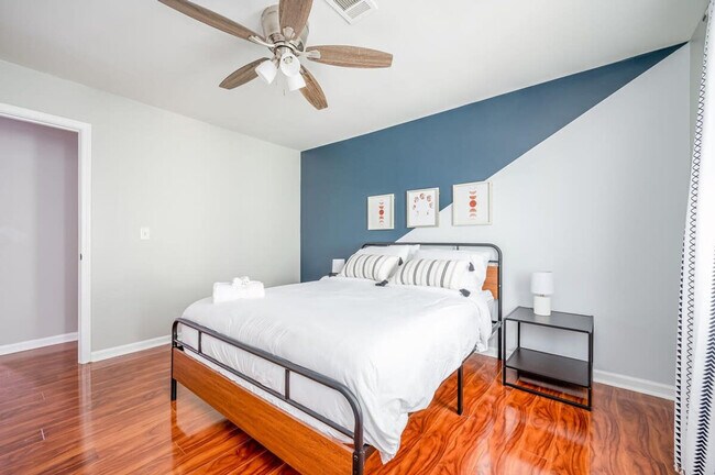 Building Photo - 1267 Sweet Pine Dr