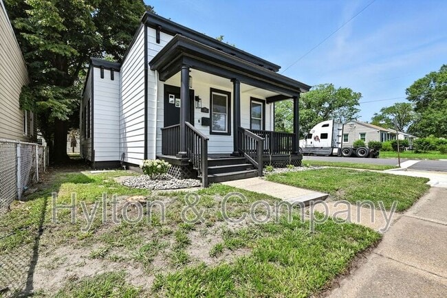 Building Photo - 1718 N 21st St