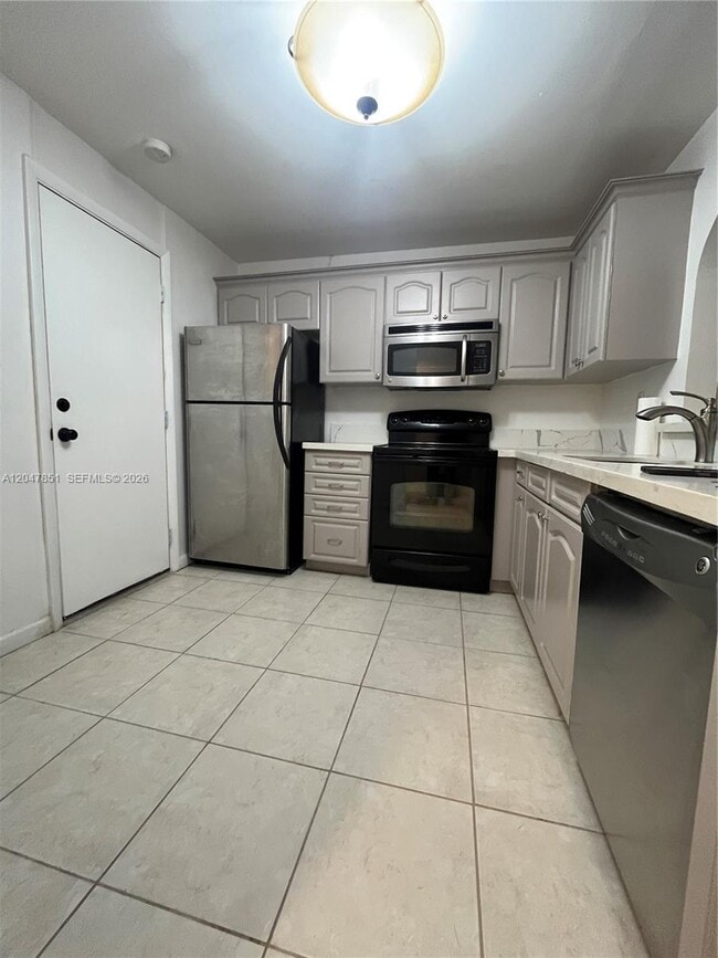 Building Photo - 403 NW 68th Ave