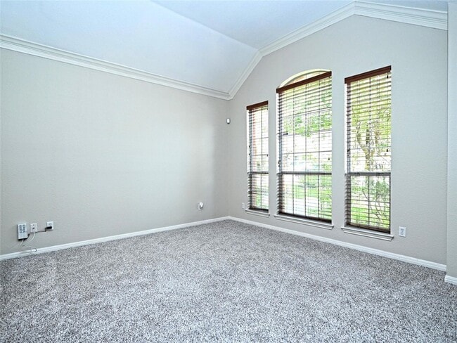 Building Photo - 11017 Rio Vista Dr