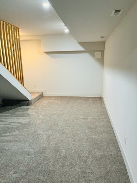 Basement Non Conforming Bedroom - 2730 Decatur St