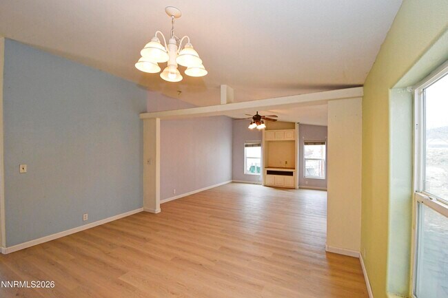 Building Photo - 10740 Geurts Ln