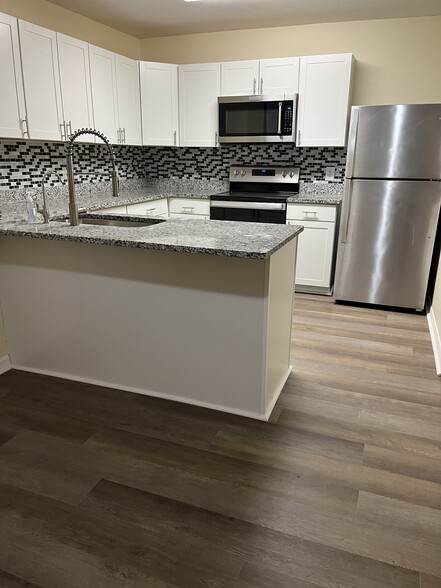 View of kitchen - 1257 Winter Green Way